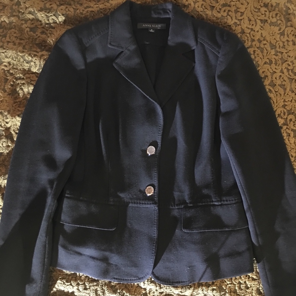 Black Jacket - Picture 2 of 4